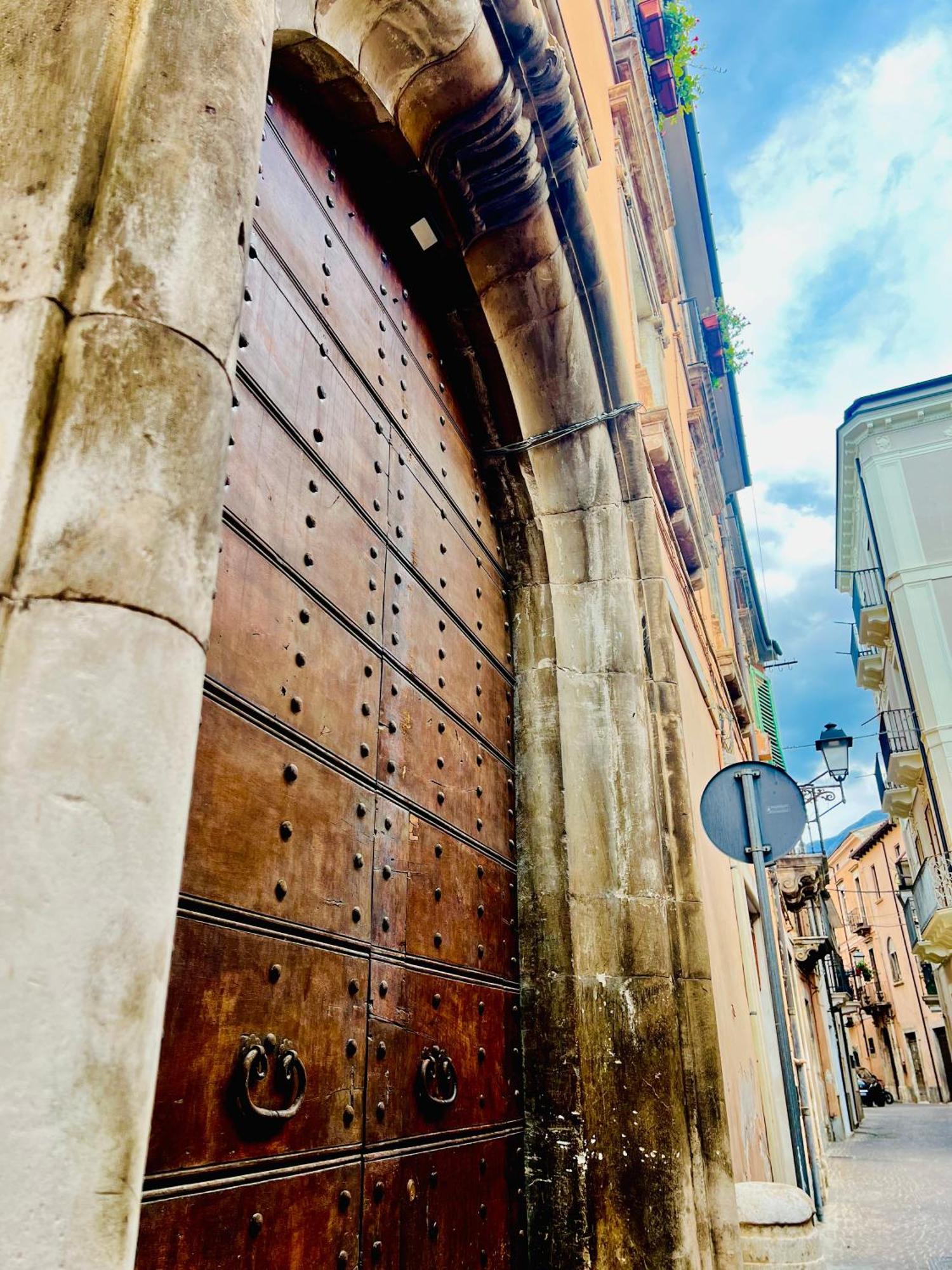 Regina D'Aragona Casa Vacanze Sulmona Exterior photo